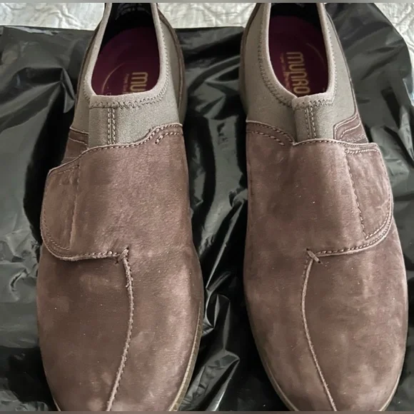 Munro Brown Suede Women’s Shoes size 10 - Picture 4 of 7